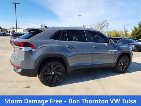 New 2026 Volkswagen Atlas Cross Sport SE AWD/4WD image 2
