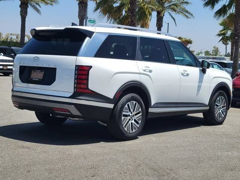 New 2026 Hyundai Palisade FWD Hybrid image 4