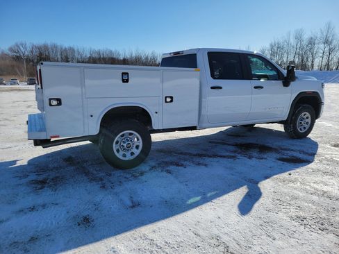 New 2026 GMC Sierra 3500 Pro w/ Convenience Package image 7