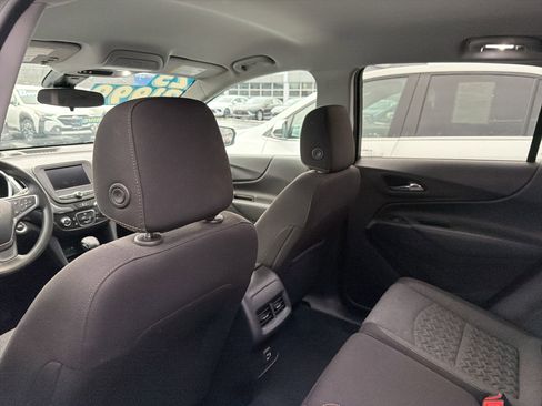 Used 2023 Chevrolet Equinox LT w/ LPO, Floor Liner Package image 22