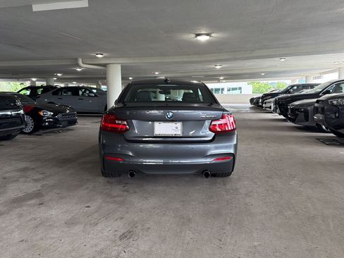Used 2016 BMW M235i Coupe RWD image 9