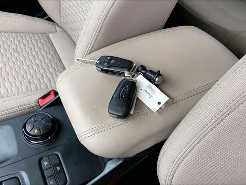 Used 2024 Ford Ranger XLT image 13