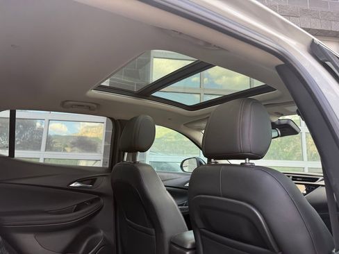 Used 2021 Buick Encore GX Essence w/ Advanced Technology Package FWD image 41