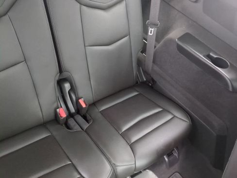 Used 2024 Cadillac XT6 Premium Luxury image 22