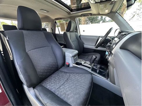Used 2011 Toyota 4Runner Trail AWD/4WD image 15