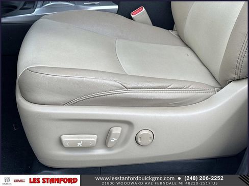 Used 2015 Toyota 4Runner SR5 Premium image 19