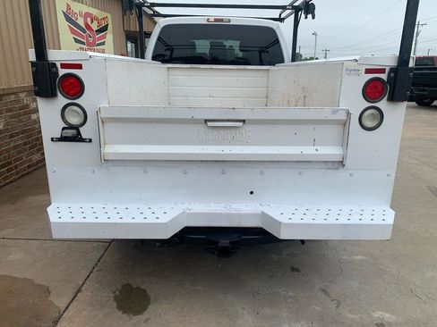 Used 2016 Ford F250 XL w/ Power Equipment Group AWD/4WD image 17
