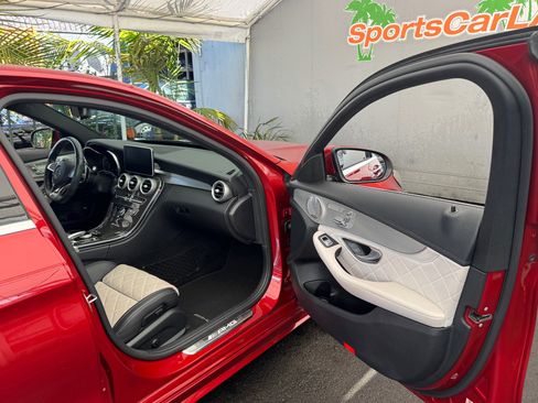 Used 2017 Mercedes-Benz C 63 AMG Sedan image 17