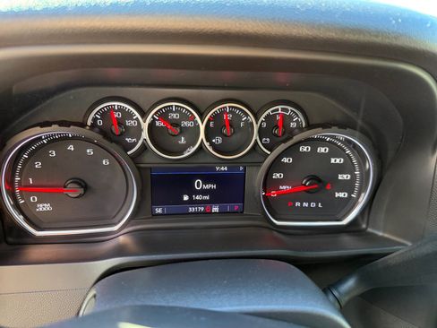 Used 2021 Chevrolet Silverado 1500 LT Trail Boss w/ Bed Protection Package AWD/4WD image 11