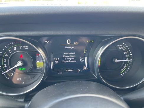 Used 2021 Jeep Wrangler Unlimited Rubicon 4xe w/ Cold Weather Group AWD/4WD image 26