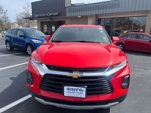 Used 2021 Chevrolet Blazer LT image 2