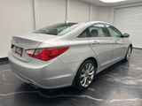 Used 2012 Hyundai Sonata SE image 3