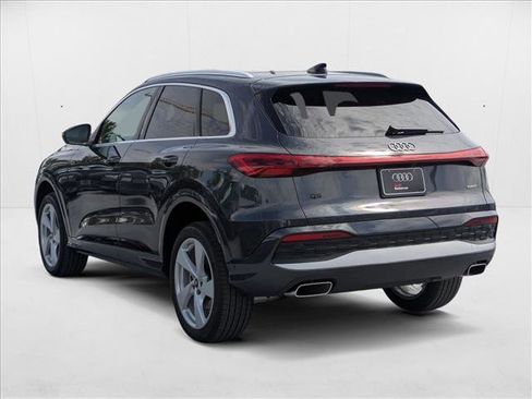 New 2025 Audi Q5 Premium Plus image 8