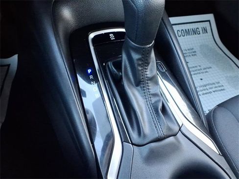 Used 2023 Toyota Corolla LE image 14