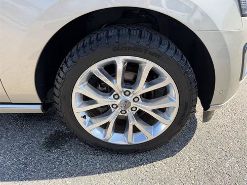 Used 2018 Ford Expedition Platinum AWD/4WD image 8