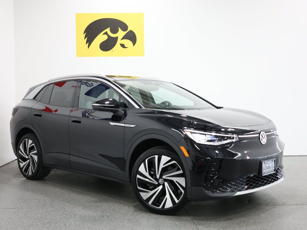 Used 2025 Volkswagen ID.4 Pro S Plus AWD/4WD image 2