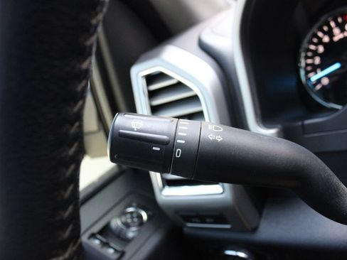 Used 2016 Ford F150 Lariat w/ Equipment Group 501A Mid AWD/4WD image 12