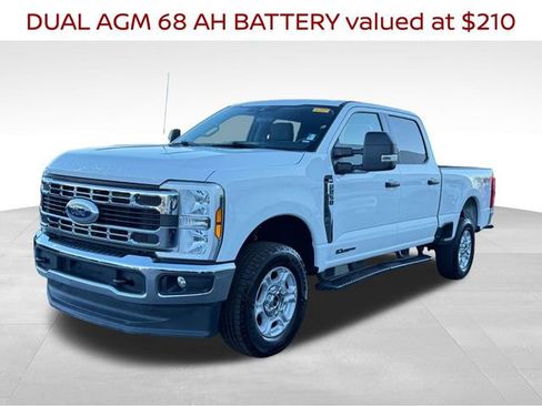 Used 2025 Ford F250 XLT image 8