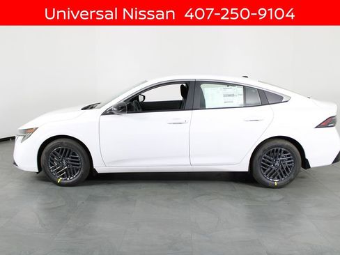 New 2026 Nissan Sentra SV w/ Floor Mat Package FWD image 7