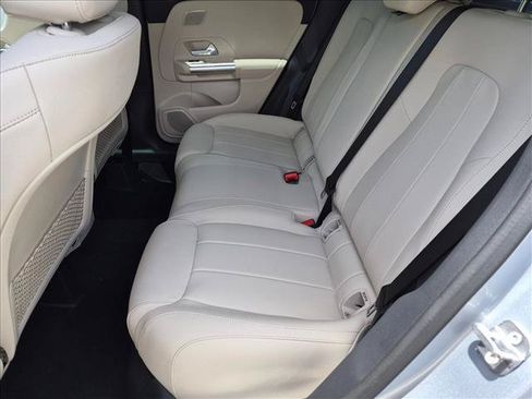 New 2026 Mercedes-Benz GLA 250 image 15