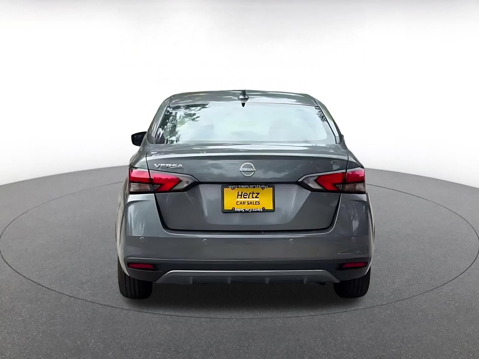 Used 2025 Nissan Versa SV FWD image 12