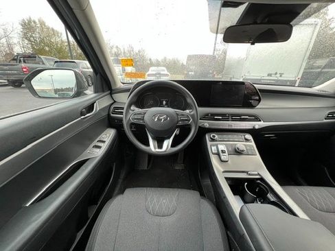 Used 2019 Hyundai Santa Fe FWD image 9