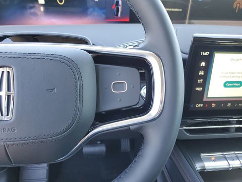 New 2026 Lincoln Nautilus Premier AWD/4WD image 25
