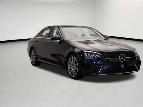 Used 2023 Mercedes-Benz E 450 4MATIC Sedan image 7