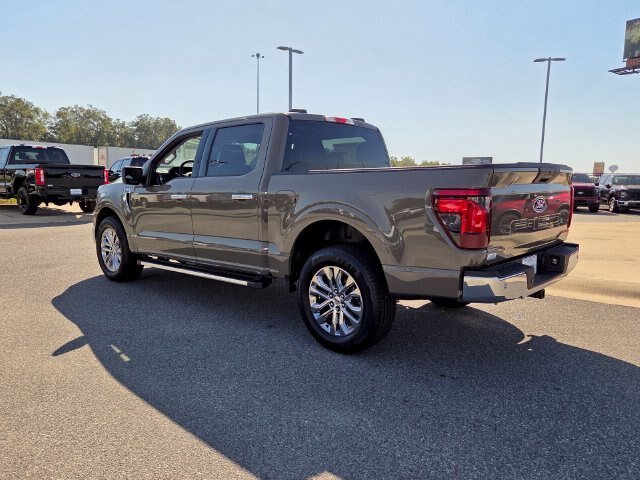 New 2026 Ford F150 XLT w/ XLT Chrome Appearance Package RWD image 36