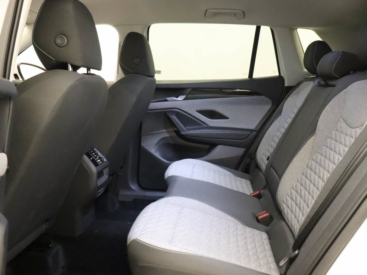 Certified 2026 Volkswagen Tiguan S FWD image 16