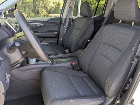 Used 2019 Honda Ridgeline Sport image 28