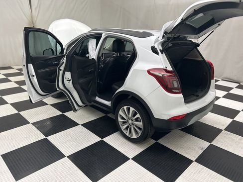 Used 2020 Buick Encore Preferred image 21