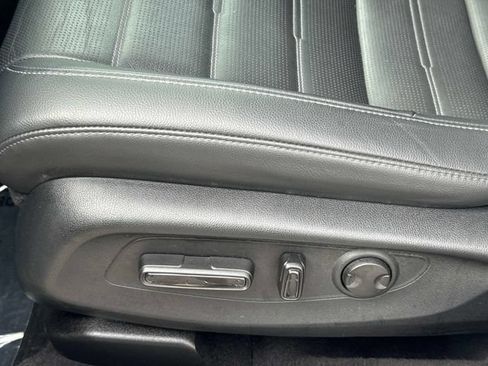 Used 2023 Honda CR-V EX-L image 29