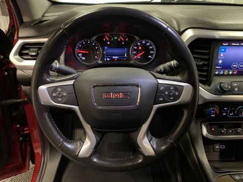 Used 2020 GMC Acadia SLE image 21