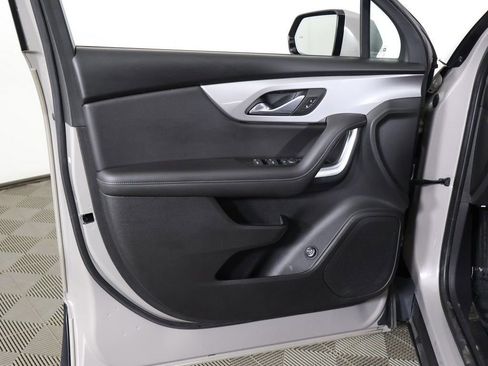 Used 2021 Chevrolet Blazer LT FWD image 24