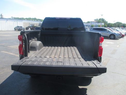 Used 2023 Chevrolet Silverado 1500 ZR2 w/ Technology Package AWD/4WD image 8