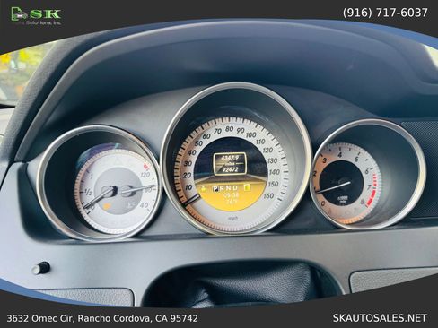 Used 2012 Mercedes-Benz C 250 Sedan image 10
