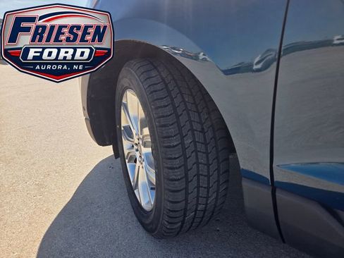 Used 2020 Ford Edge Titanium w/ Equipment Group 301A AWD/4WD image 9