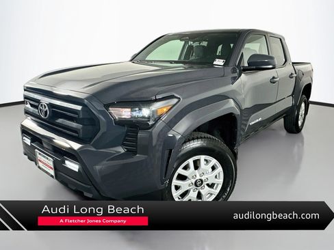 Used 2025 Toyota Tacoma SR5 AWD/4WD image 1