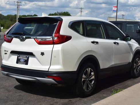 Used 2017 Honda CR-V LX image 9
