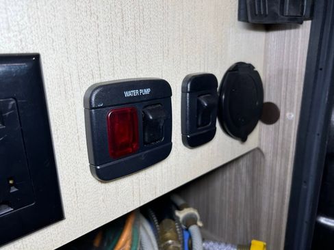 Used 2021 RAM ProMaster 3500 w/ Convenience Group FWD image 59