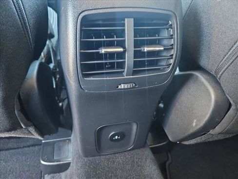 Used 2025 Ford Escape Active image 16