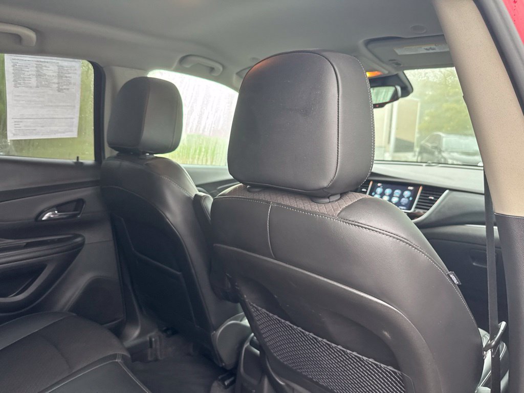 Used 2019 Buick Encore Sport Touring w/ Safety Package AWD/4WD image 40