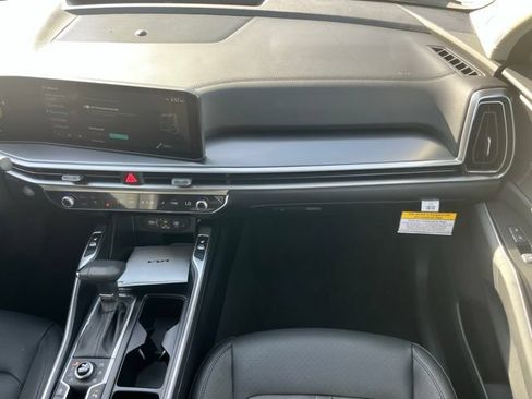 New 2026 Kia Sorento S AWD/4WD image 9