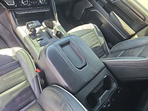 Used 2022 GMC Sierra 1500 AT4X AWD/4WD image 23