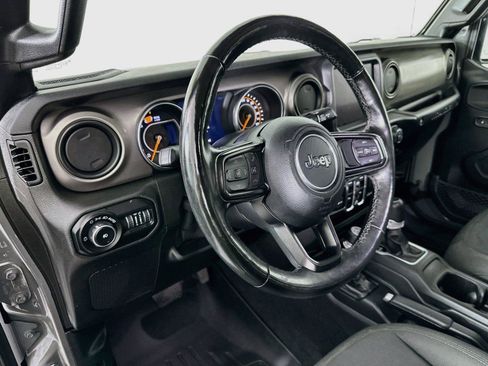 Used 2020 Jeep Wrangler Unlimited Sport AWD/4WD image 24