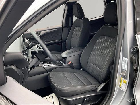 Certified 2023 Ford Escape Active AWD/4WD image 25