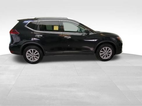 Used 2018 Nissan Rogue SV FWD image 26