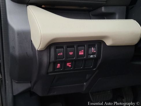 Used 2020 Subaru Ascent Touring w/ Popular Package #2A AWD/4WD image 16