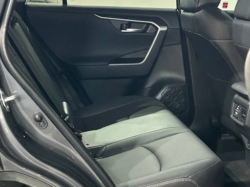 Used 2025 Toyota RAV4 Limited FWD image 58